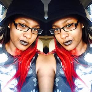 Meet your Posher, Nephie