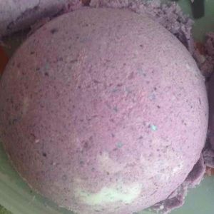 Chiffon scented bath bomb