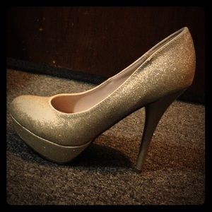 Gold glitter heels