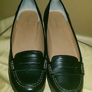 *Flash Sale* Beautiful Black Leather Loafers