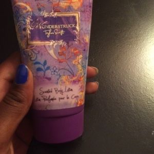 taylor swift body lotion