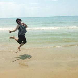 Meet your Posher, Lena