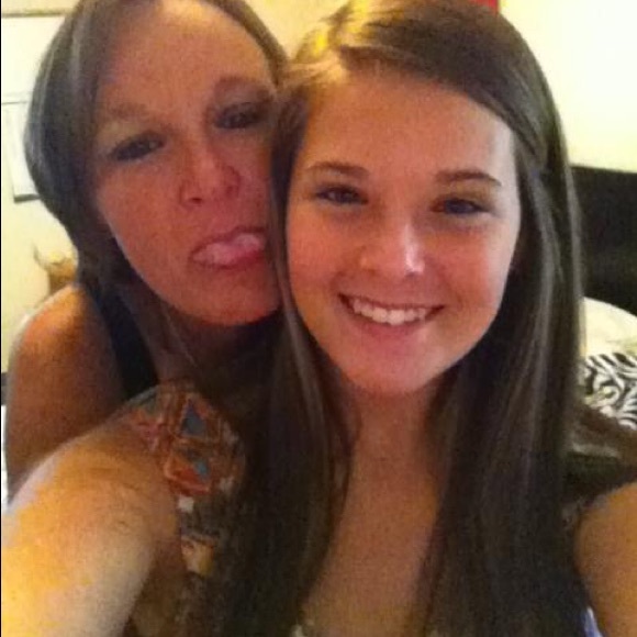 Meet your Posher, Casey - Picture 1 of 1