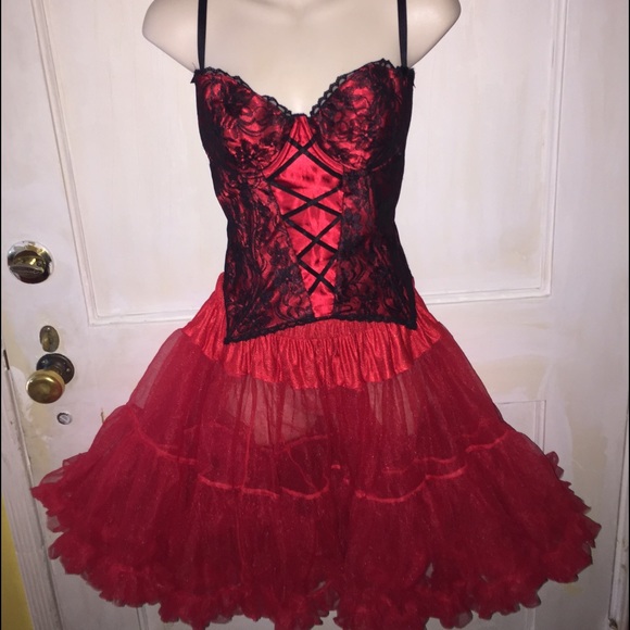 Frederick's of Hollywood bustier size 38"