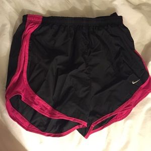 Nike black pink running short