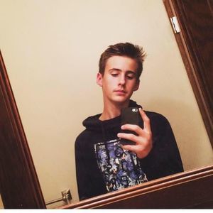 Meet your Posher, Brandon