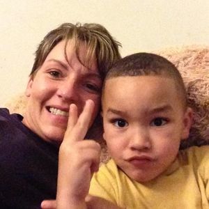 Meet your Posher, Crystal