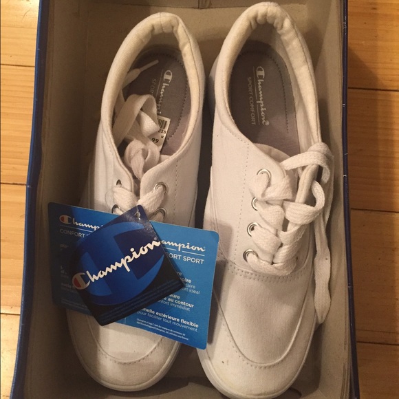 NWT champion sneakers