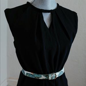 Vintage keyhole dress (belt not included)