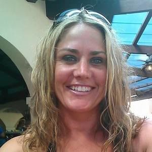 Meet your Posher, Crysti