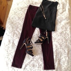 Burgundy Uniqlo Pants