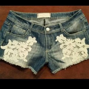 SOLD. NWOT Almost Famous shorts size 11