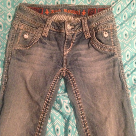 Rock revival jeans. Buckle