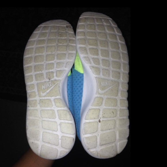 Nike roshes lime green/sky blue - Picture 3 of 3