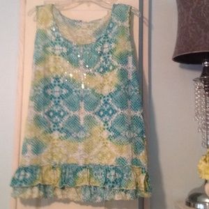 Cute ruffled glitter tank