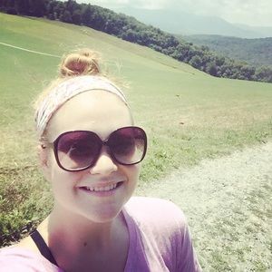 Meet your Posher, Kate