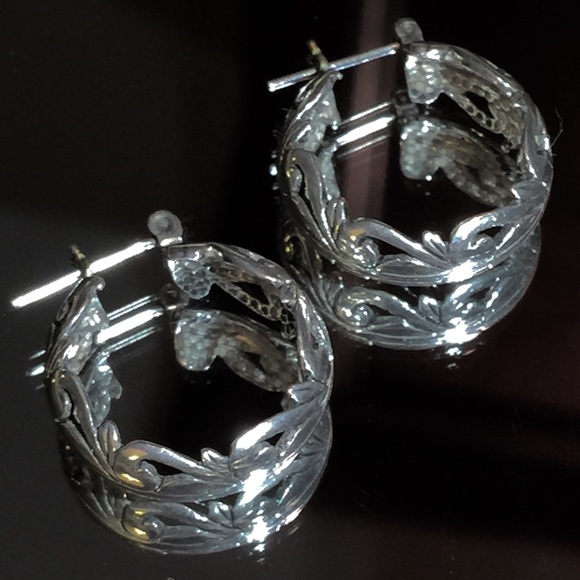 Sterling Silver Filigree Hoop Earrings