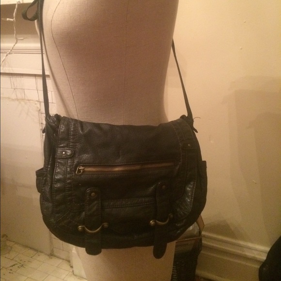 Converse black cross body purse