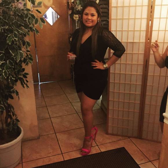 Meet your Posher, Julia - Picture 1 of 1