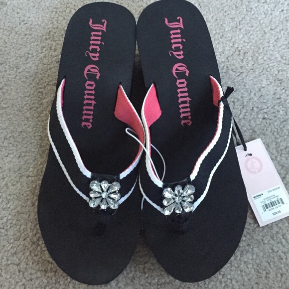Juicy Couture flip flop wedges