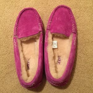 Ugg slippers