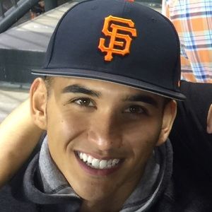 Meet your Posher, Nicholas