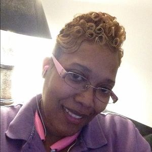 Meet your Posher, Alisha