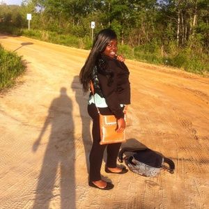 Meet your Posher, Kiasha