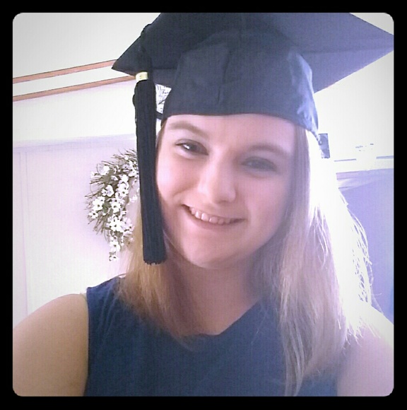 Meet your Posher, Kimberly - Picture 1 of 1