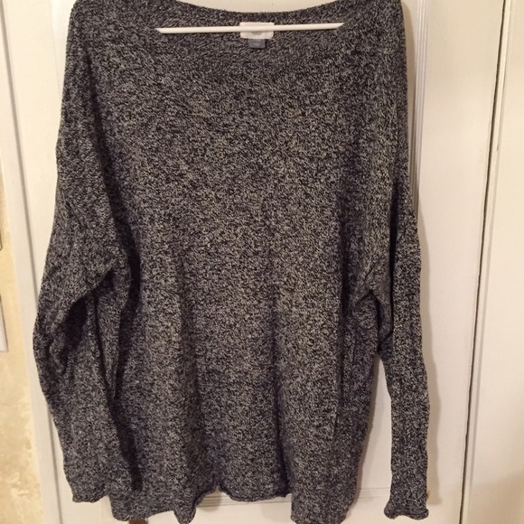 Old Navy Sweater