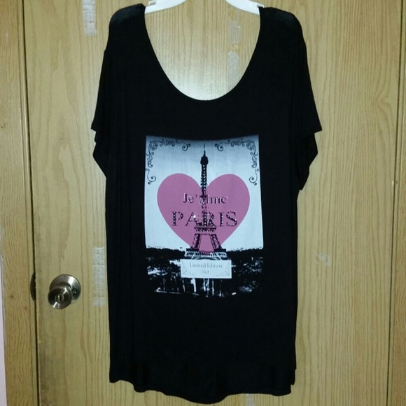 Super cute Paris Heart hi-low Bow top BNWT