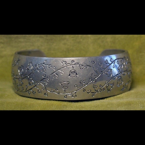 Kirk Pewter Lily of the Valley bracelet