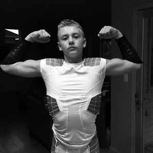 Meet your Posher, Isaac