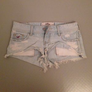 Super cute hollister shorts!