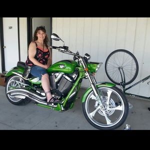 Meet your Posher, Brooke