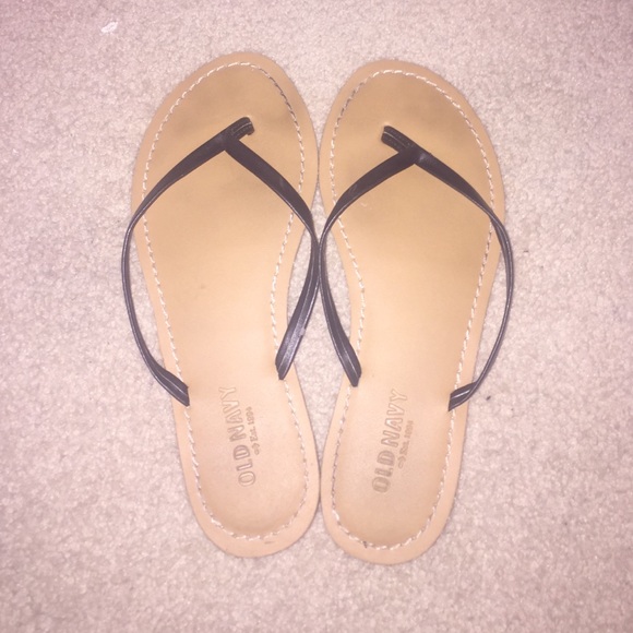 old navy sandals
