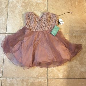 Sassy, Sexy, short formal fun gown!