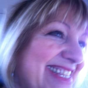 Meet your Posher, Lana