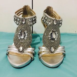 Antonio Melani Silver "Reiss" Sandals