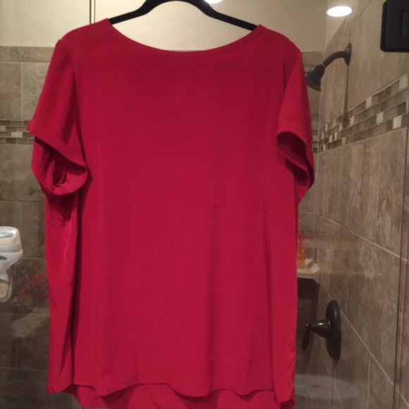 Silky red Chicos top