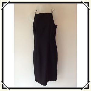 Very elegant black dress.