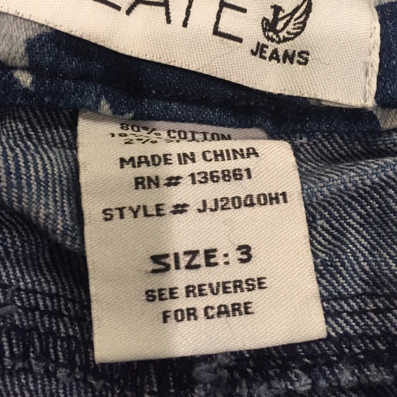 Shorts - Picture 2 of 2