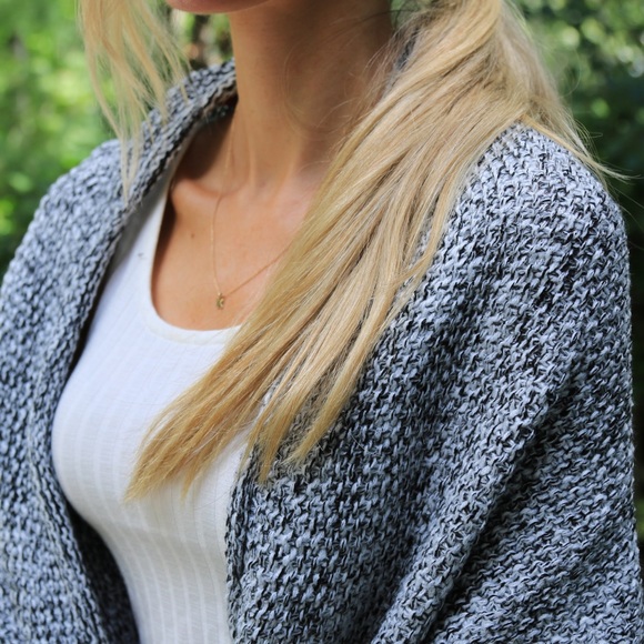 ️SOLD OUT Black Knit Cocoon Sweater - Picture 2 of 4