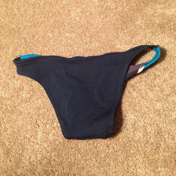 Fabiola swim bottom - Picture 2 of 2