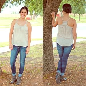 Boutique taupe top