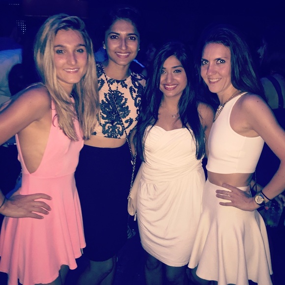 Meet your Posher, Colleen - Picture 1 of 1