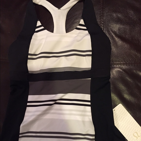 Lululemon Run: Fast Track Tank