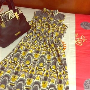 Grey and yellow patterned dress
