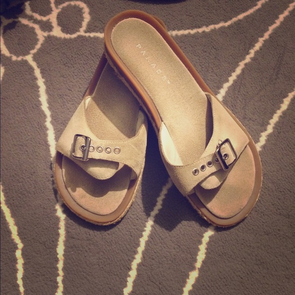 Tan sandals!