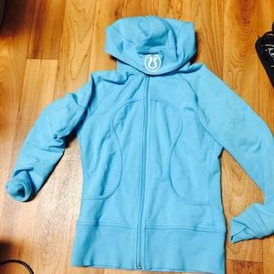 Lululemon hoodie size 6